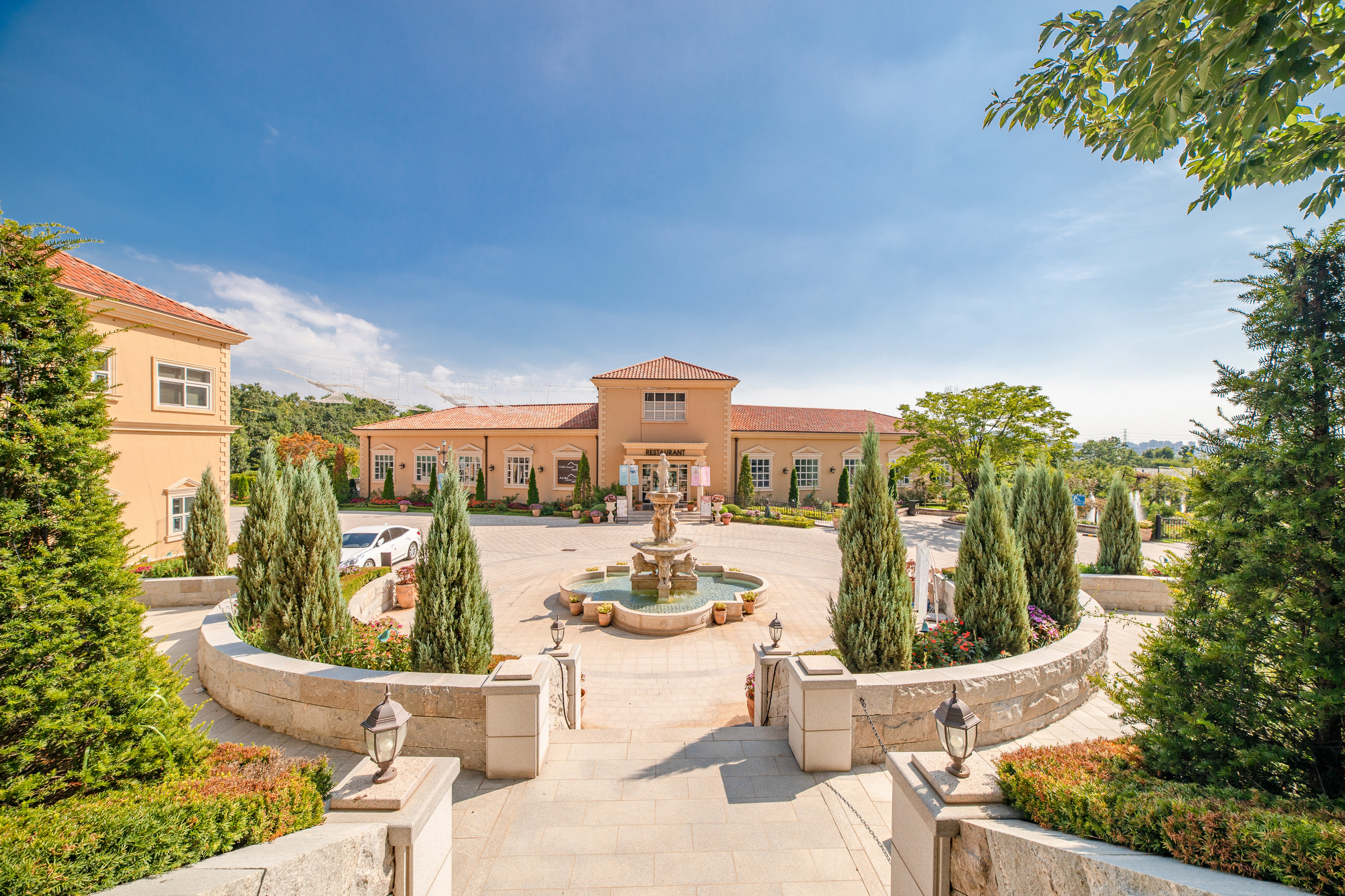 사진=퍼스트가든 공식 홈페이지