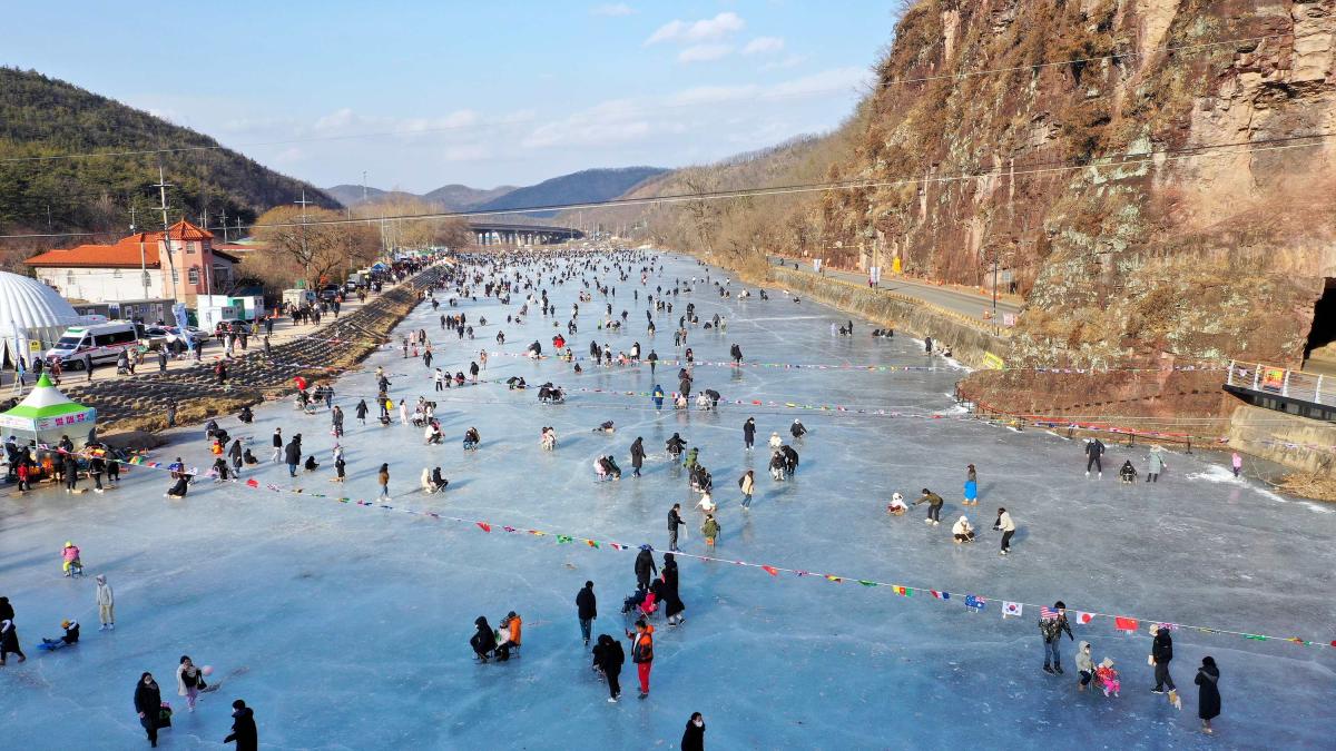 얼음낚시부터 썰매까지, 2026 안동 암산얼음축제 즐기기