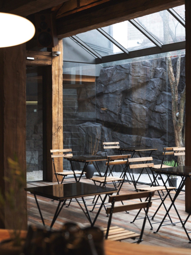 전국 이색 동굴 카페 TOP3, 뻔한 카페가 지겨울 때 여기로 가면 무조건 성공함