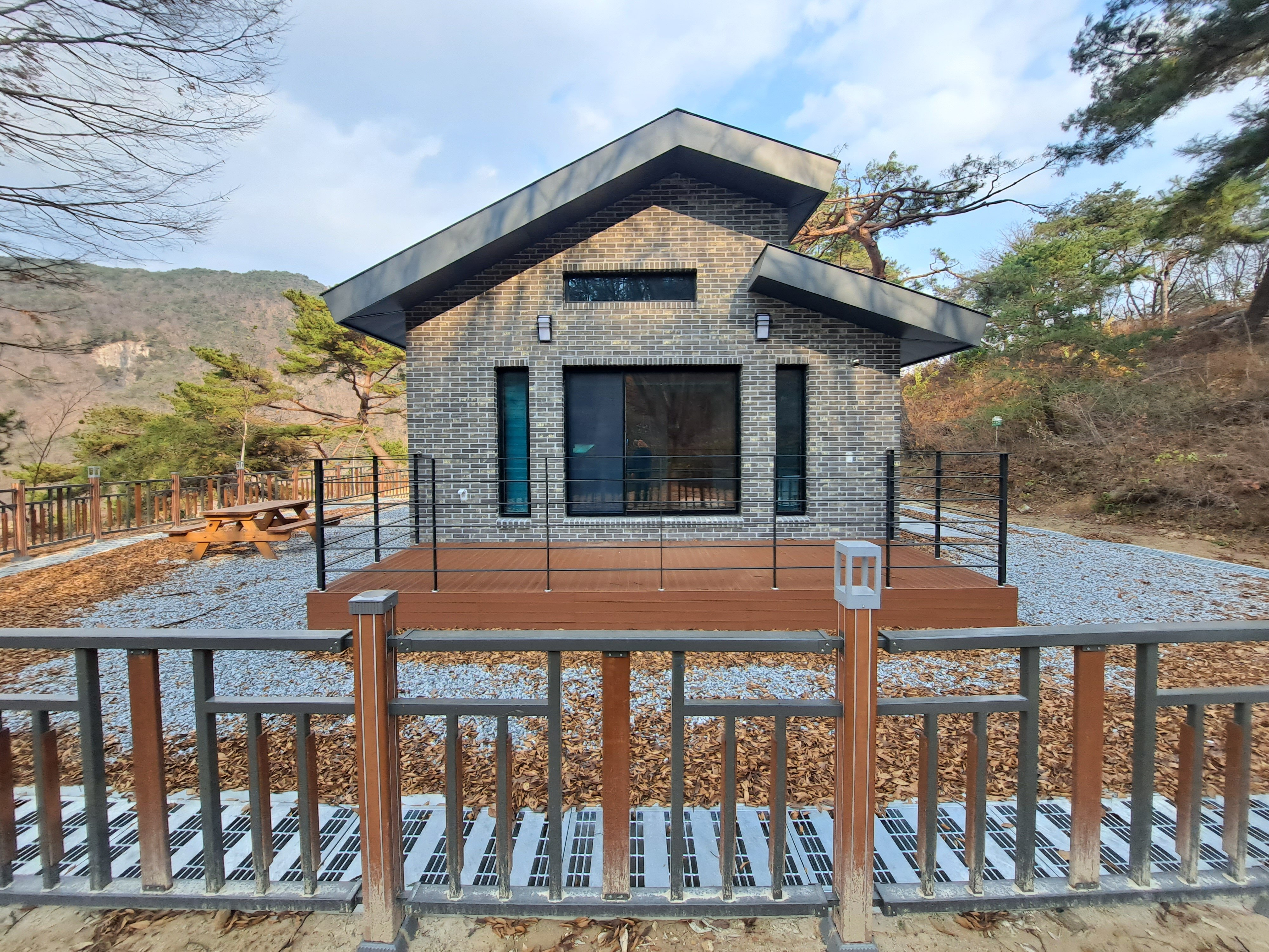 사진=봉황자연휴양림 공식 홈페이지